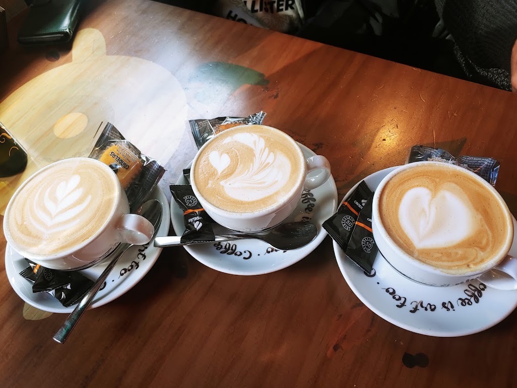 Cafe Agora — Capuchino
