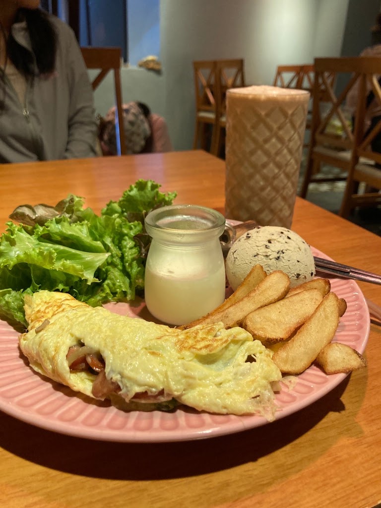 二尾伏島 ❙咖哩❙輕食❙寵物友善❙(訂位需至FB/IG私訊) 的照片