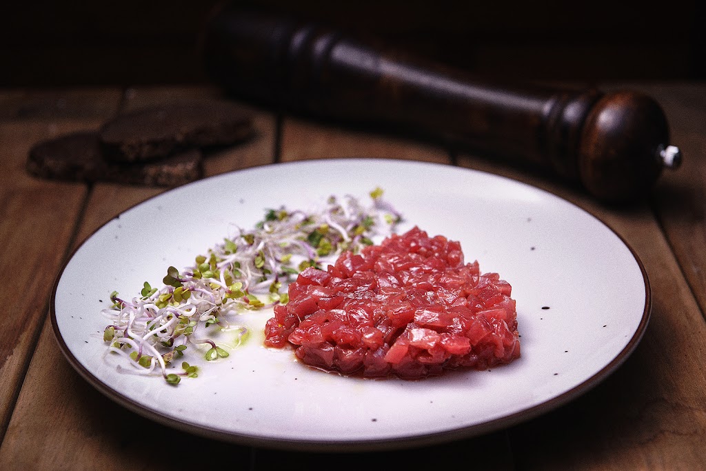 G-Wine — Comida y bebida
