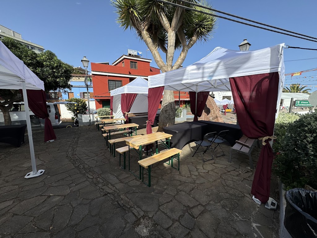 Restaurante Bodegon Casa Tomas — Ambiente