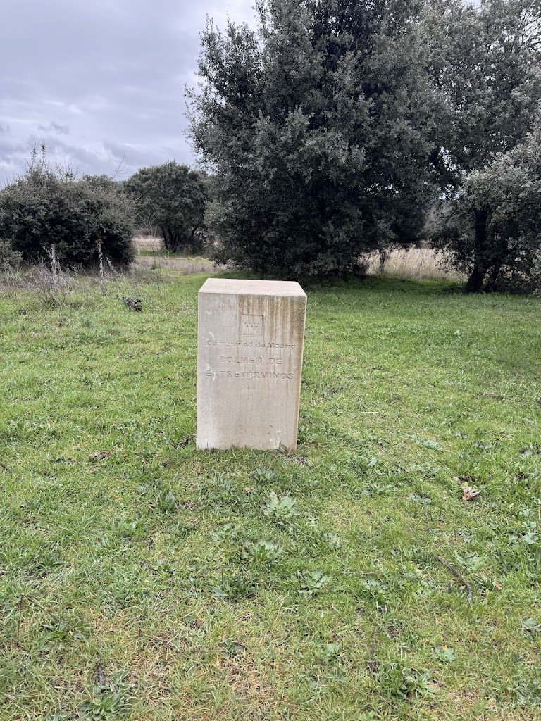 Dolmen de Entreterminos