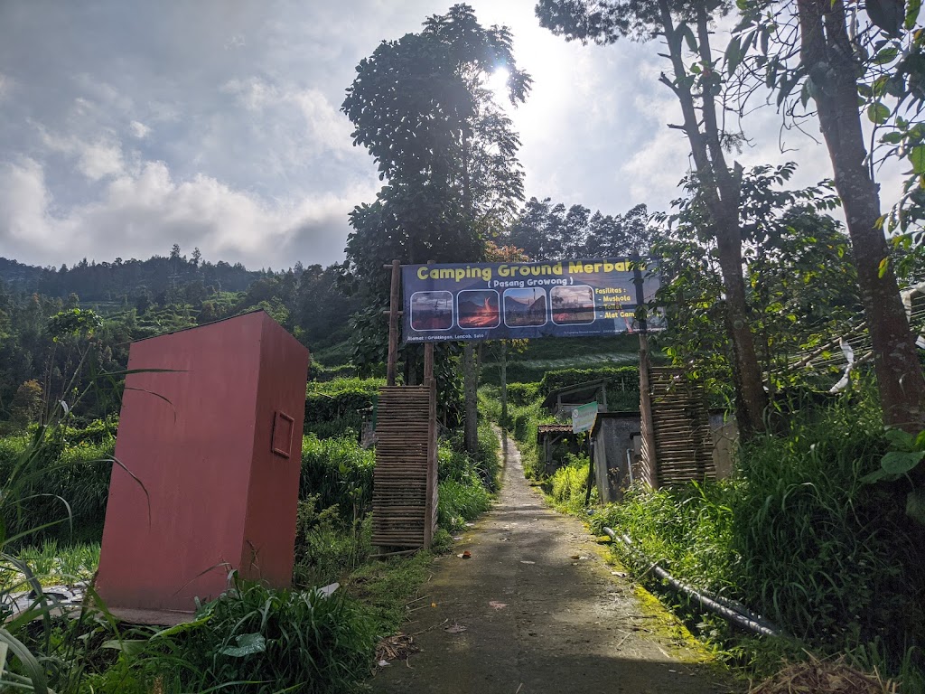 Basecamp camping ground merbabu
