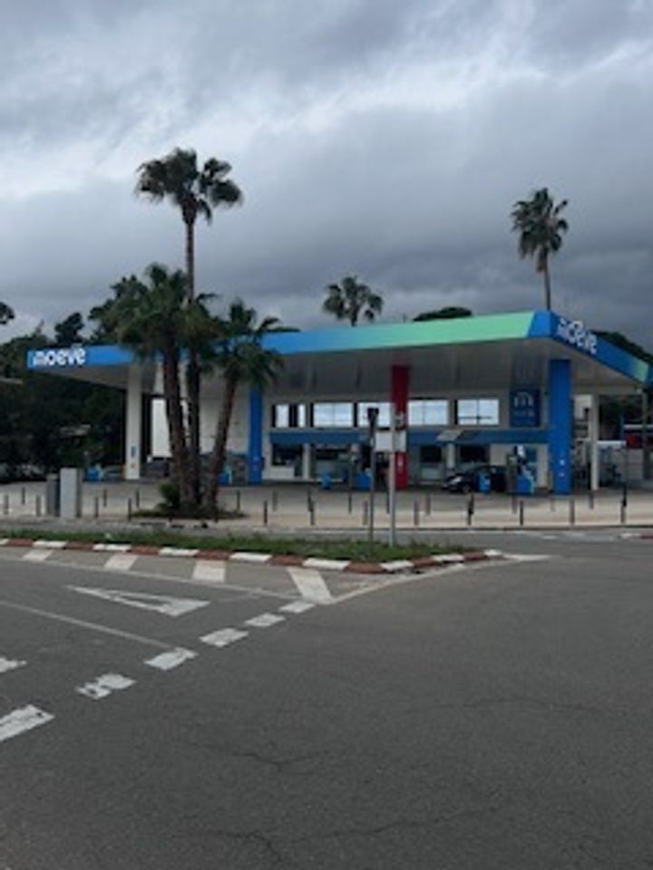 Estacion de servicio Moeve, antes Cepsa — Mas recientes