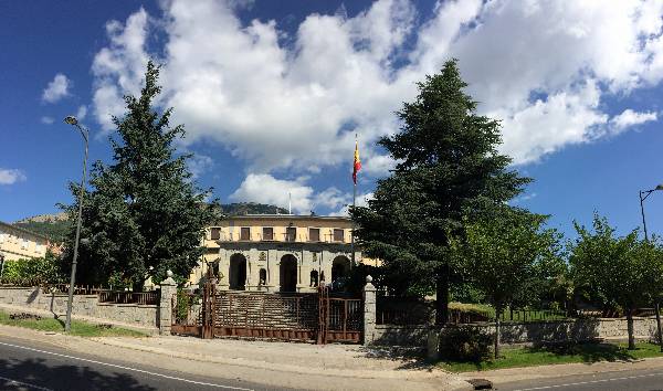 Academia de Suboficiales de la Guardia Civil — Del propietario