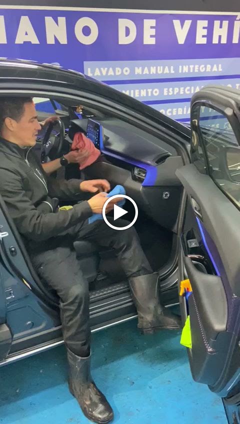 Lavadero Topcar Alcampo La Vega — Videos
