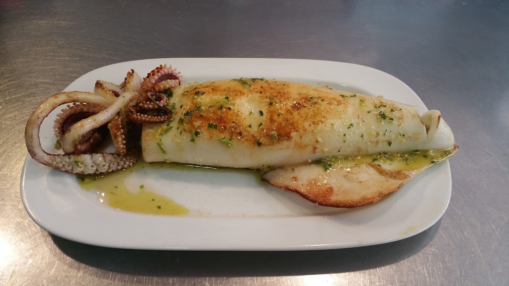 El Raco de Salva bar de tapas — Comida y bebida