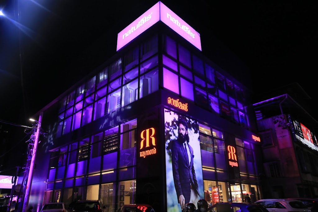 Naturals Signature Salon