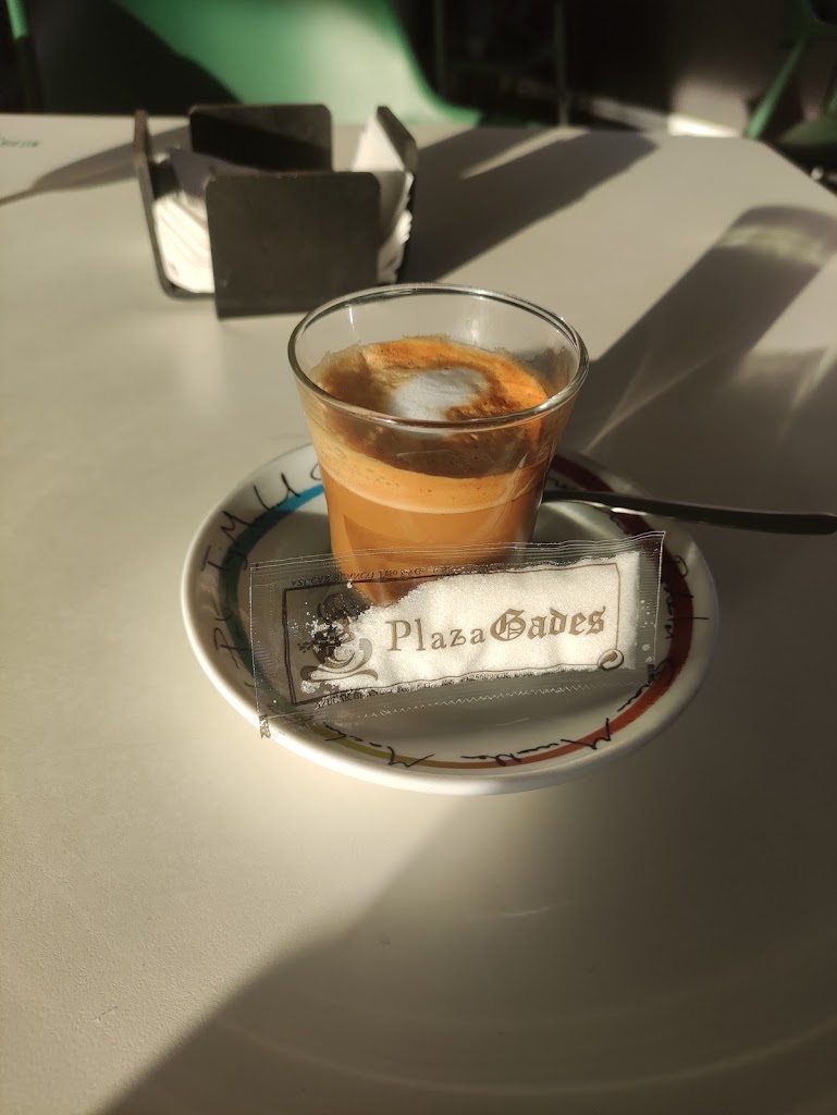 Bar GUINNESS — Comida y bebida