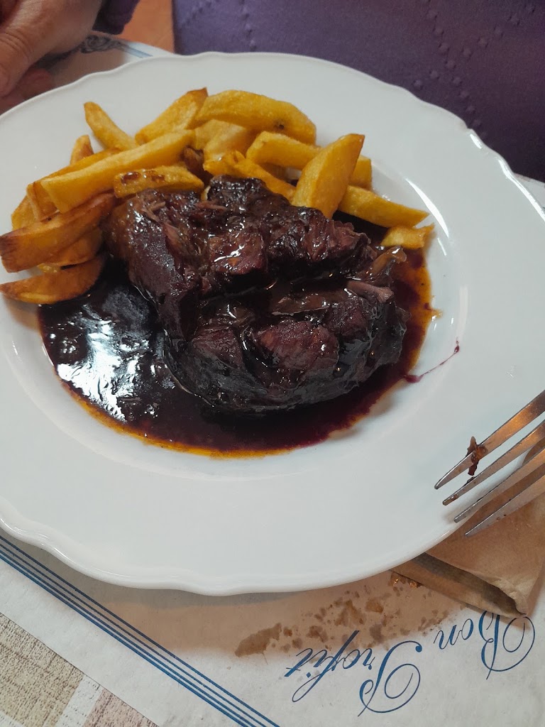 Bar Restaurante El PINTXITO — Comida y bebida