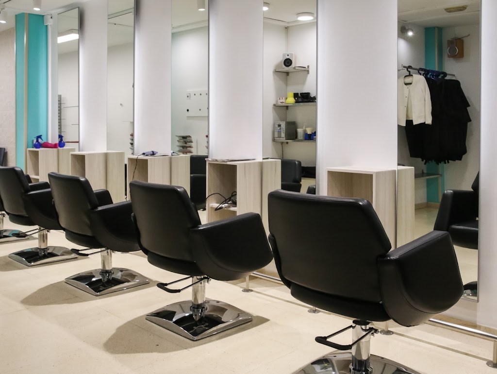 Peluqueria yelko Chantal — Interior