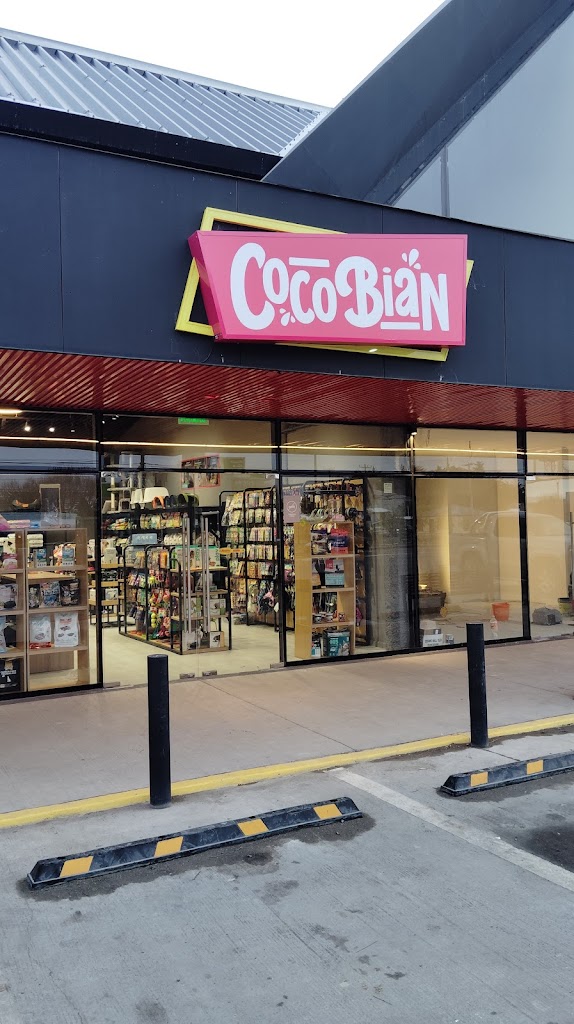 Cocobian Strip Center en Magallanes, Punta Arenas