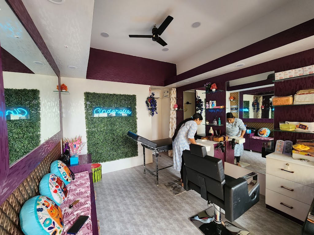 Saku S Cinderella Hair Beauty Salon