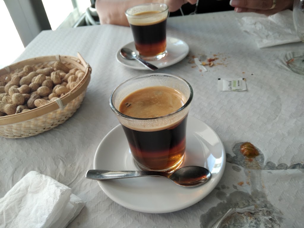 bar donet — Cafe
