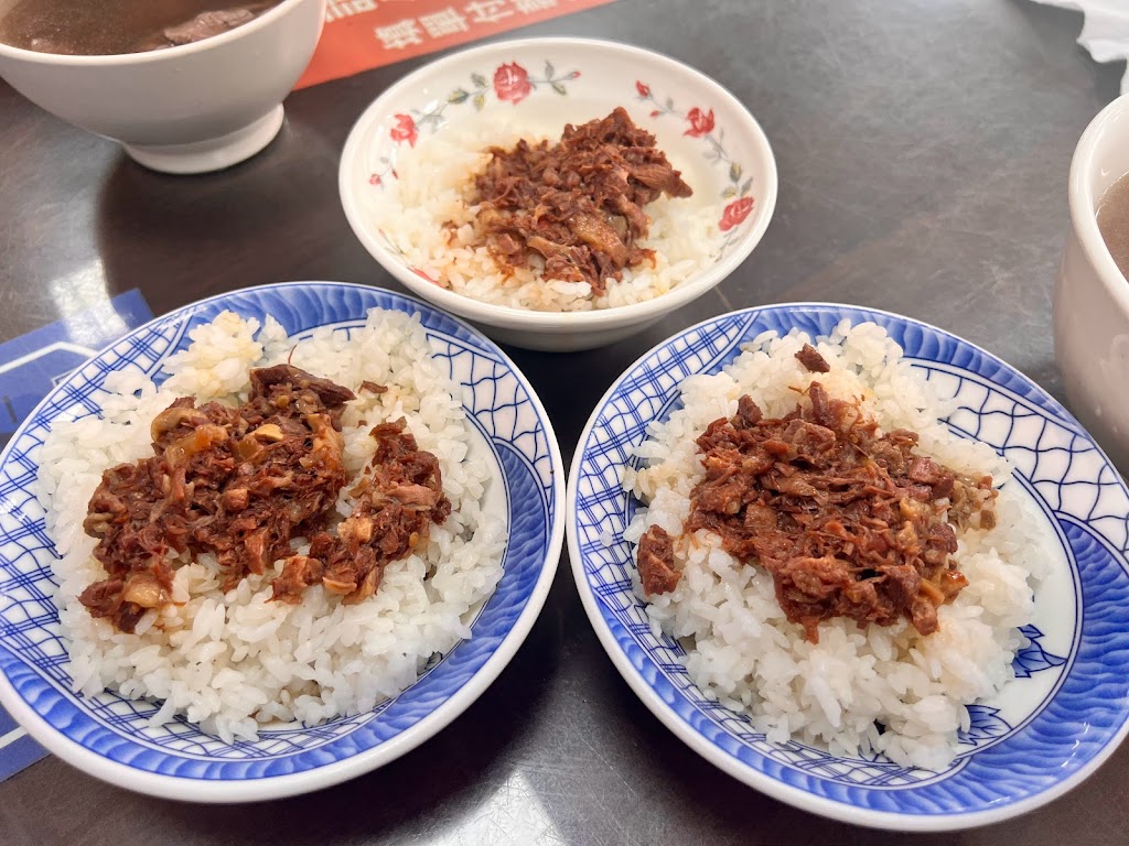 億哥牛肉湯後甲店 的照片