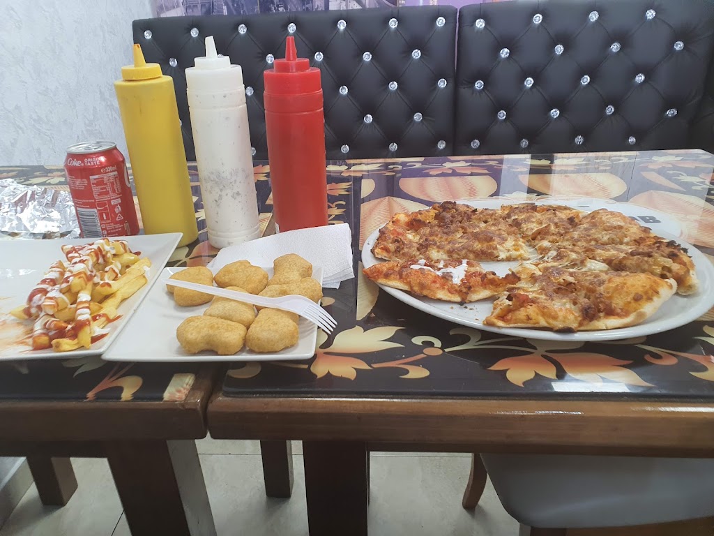 Pizzeria Kebab Torre Pacheco — Pizza