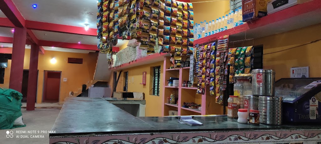 Nyuu Caudhrii Ddhaabaa Endd Phaimilii Resttorentt