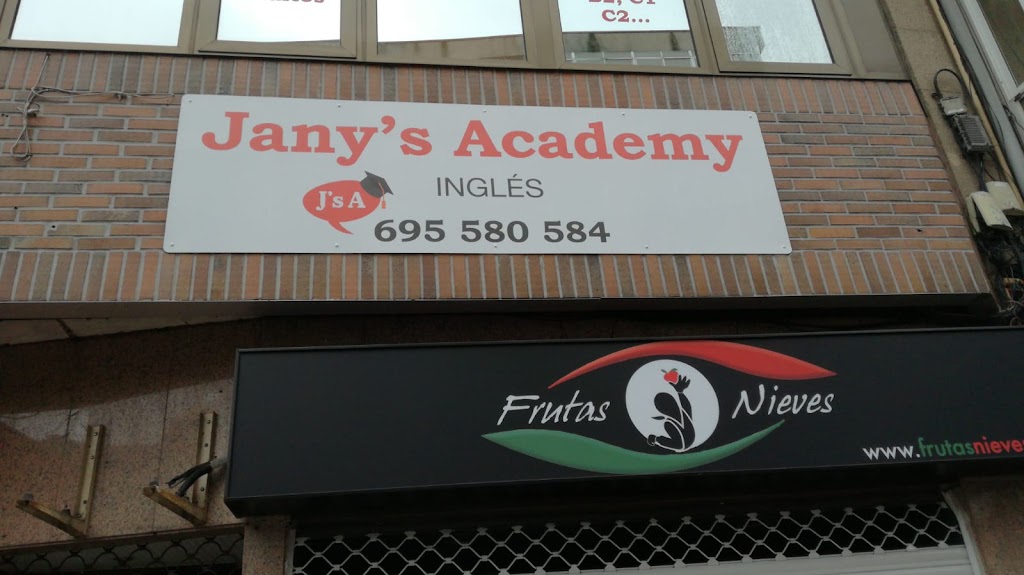 Jany's Academy — Del propietario