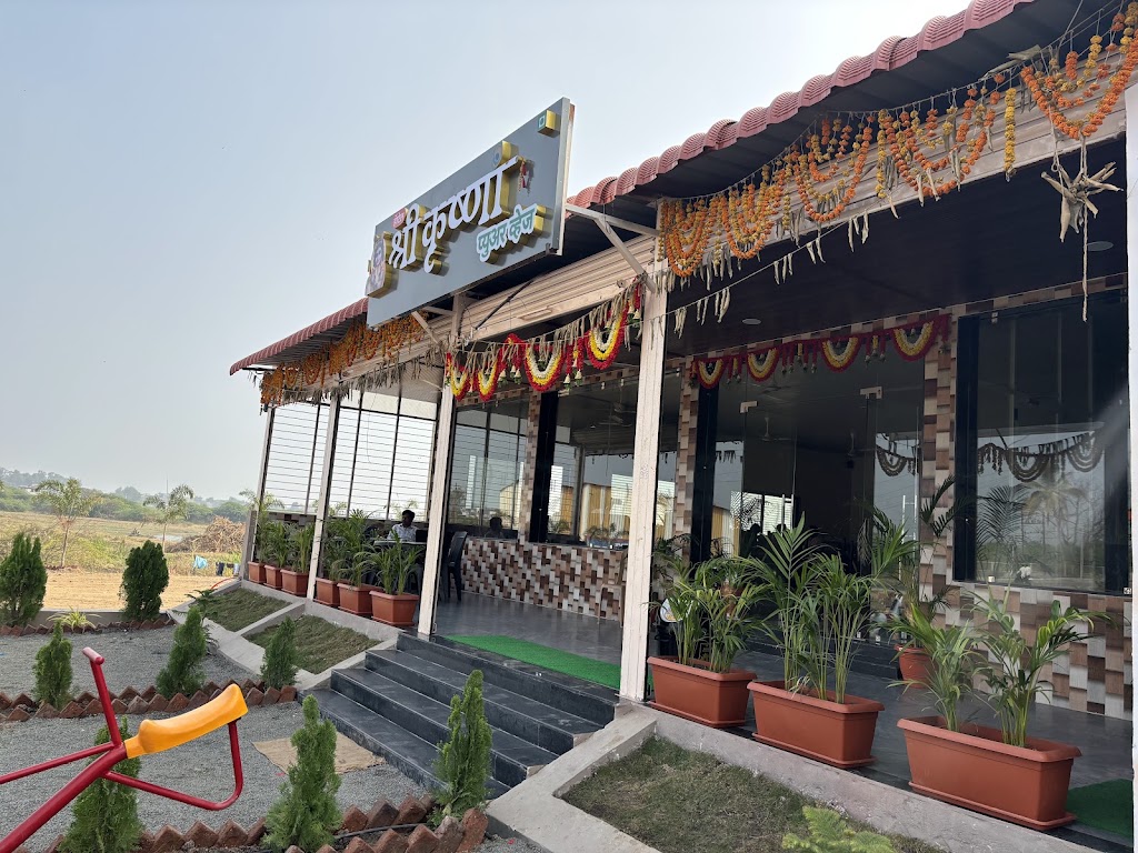 Hotel Shri Krushna Pure Veg