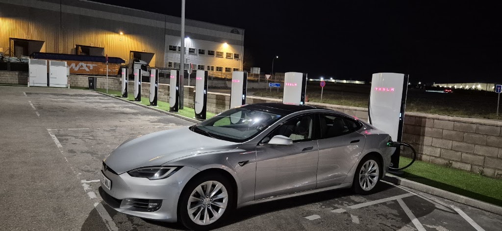 Tesla Supercharger — Mas recientes