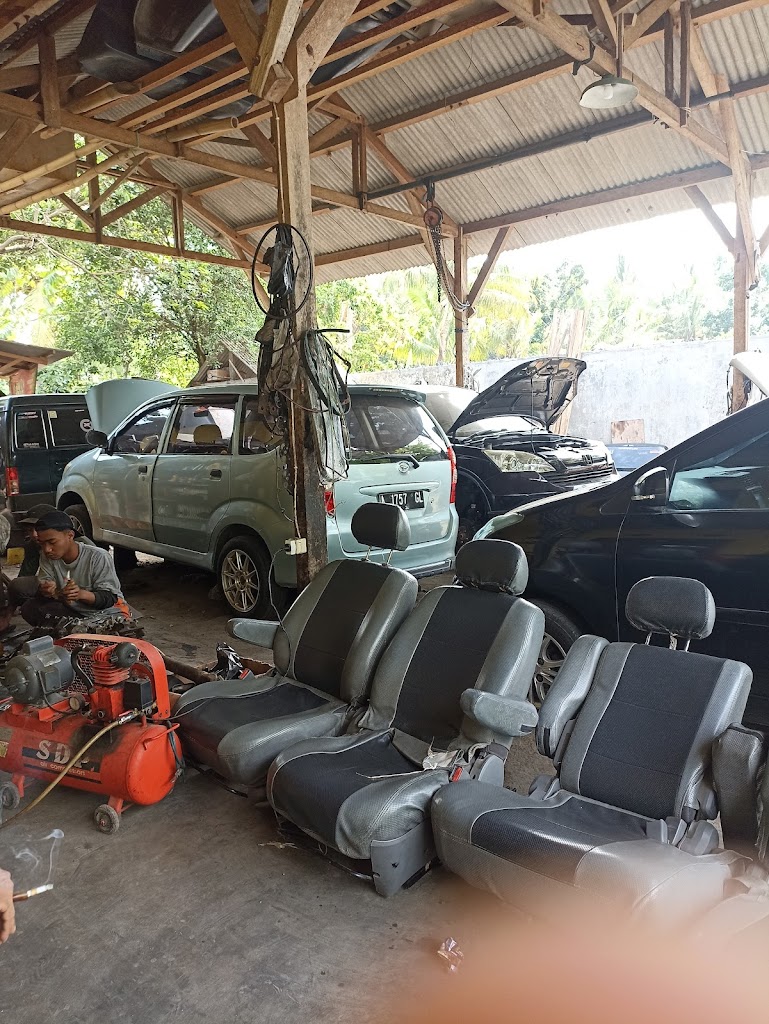 Bengkel Mobil Asri Jaya