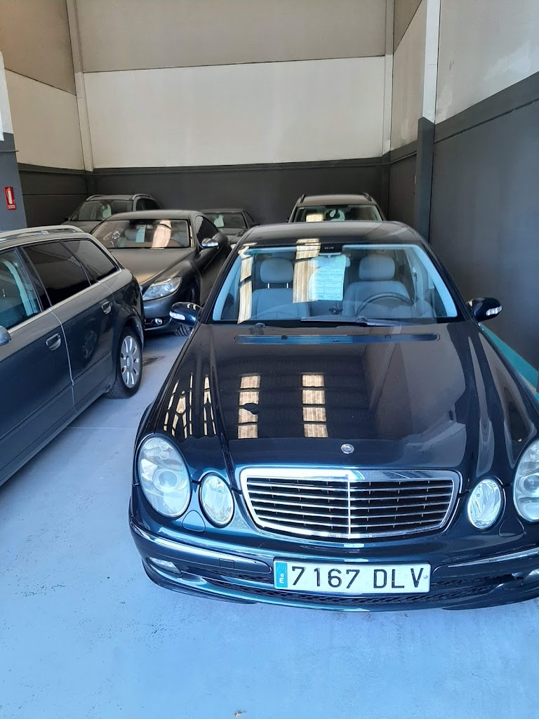 ROAD CARS