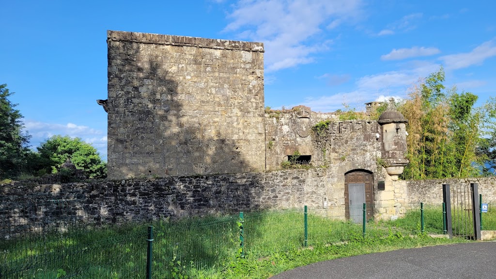 Telmo Deunaren Gaztelua (Piraten Gaztelua)/Castillo de San Telmo (Castillo de los Piratas)