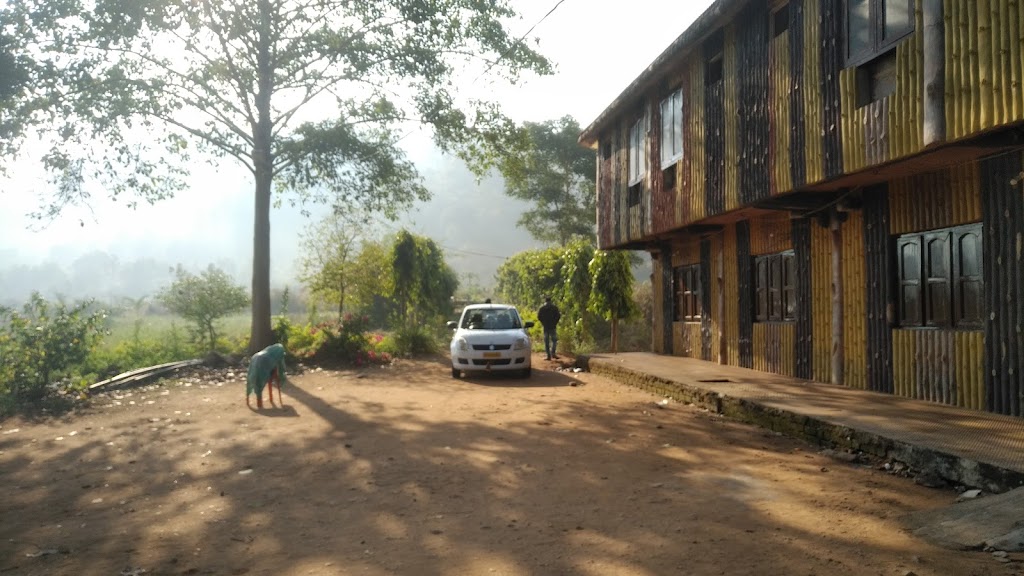 Wooden Leaf Satkosia