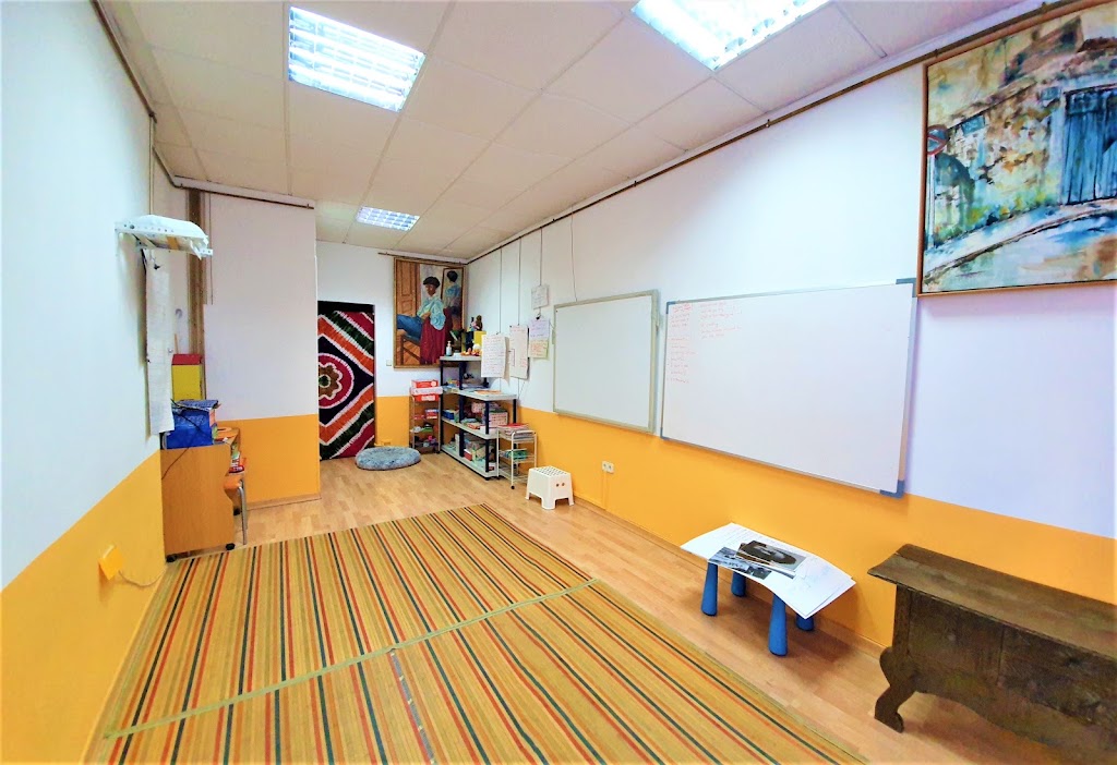 Creative Space School - Ingles y Arte