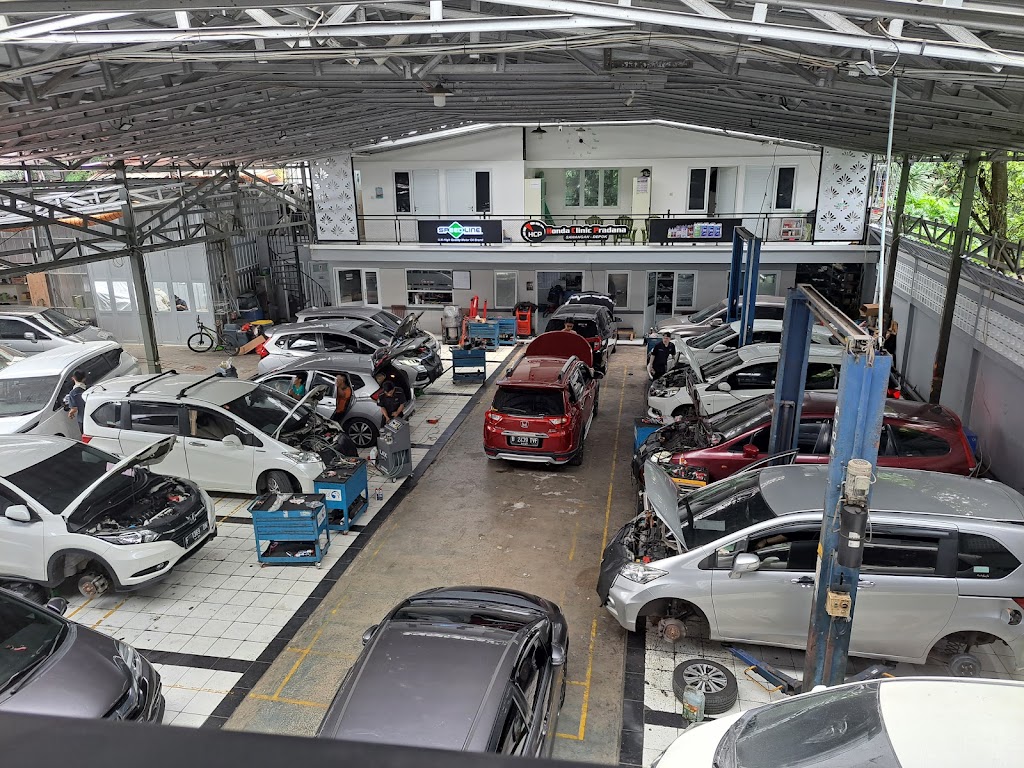 Honda Clinic Pradana