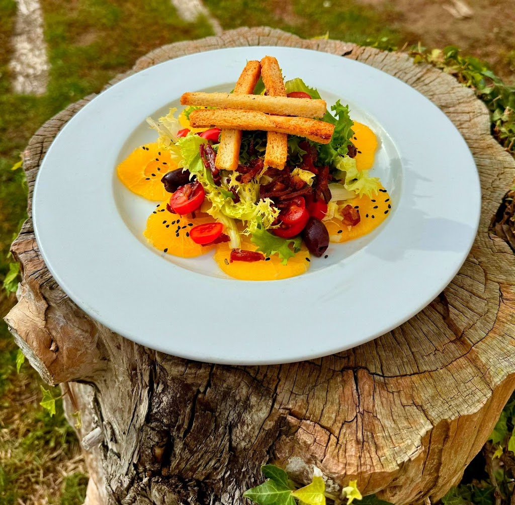 Restaurant Scorpia — Comida y bebida