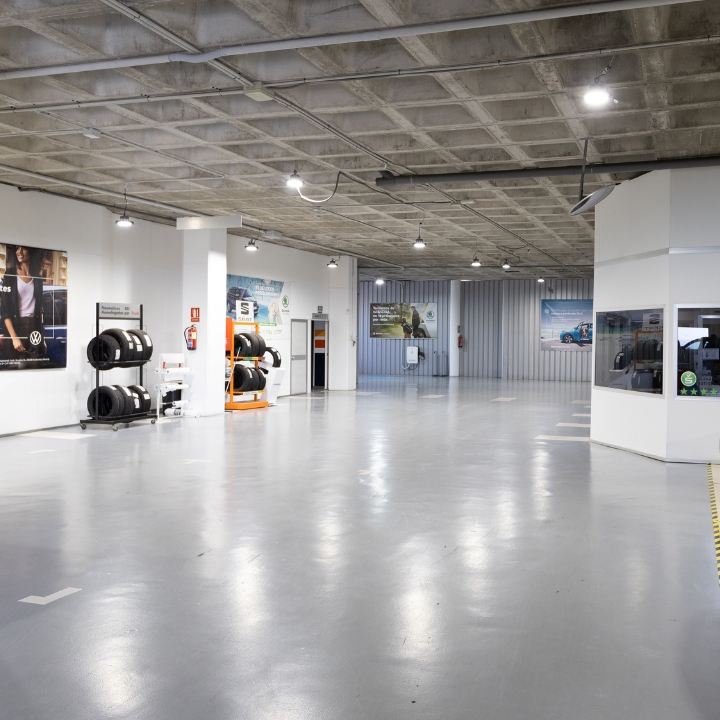 GuerreroCar Marbella — Interior