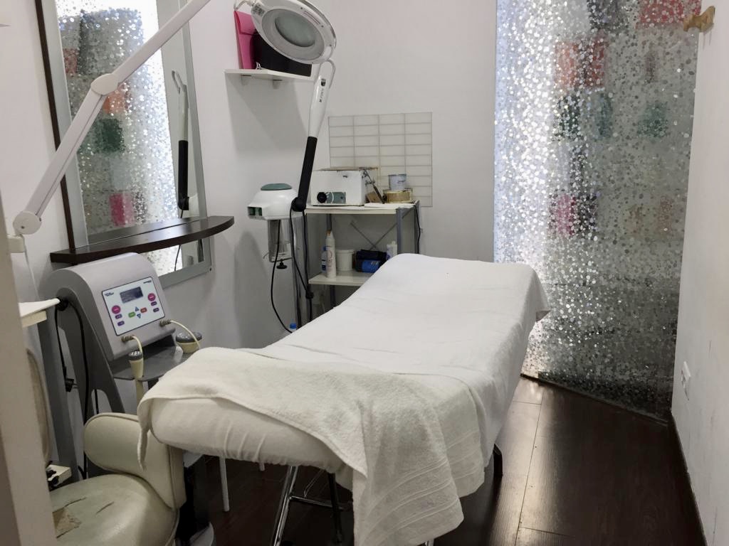 Mina Peluqueria y Estetica — Del propietario