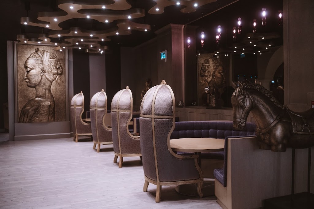 Maharaja's Fine Dining Lounge & Bar Ltd. in Surrey