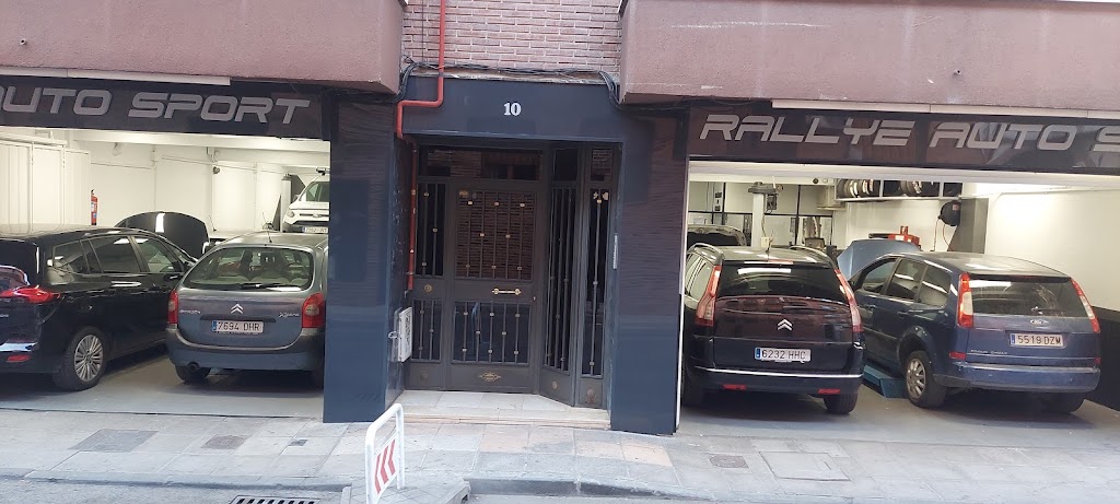 Rallye Auto Sport s.l - Taller mecanico — Exterior