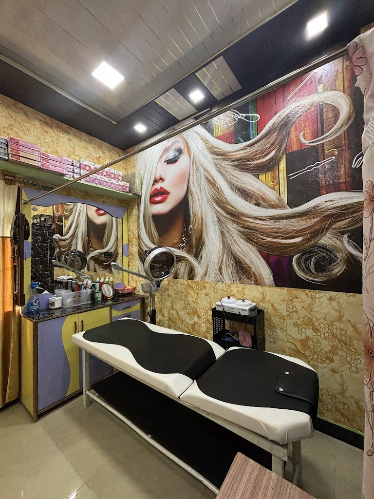 Pakiza Beauty Parlour