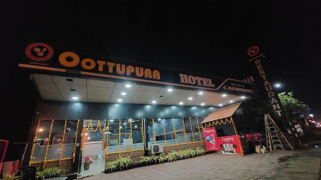 Oottupura Hotel And Caterers