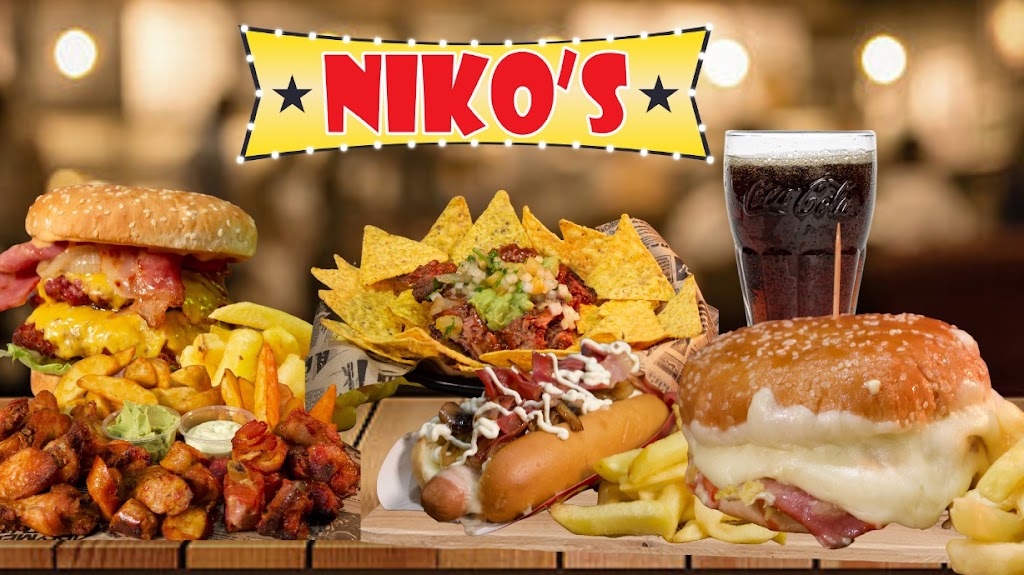 Niko's Burguers — Comida y bebida