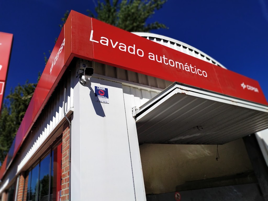 Estacion de servicio Cepsa — Exterior