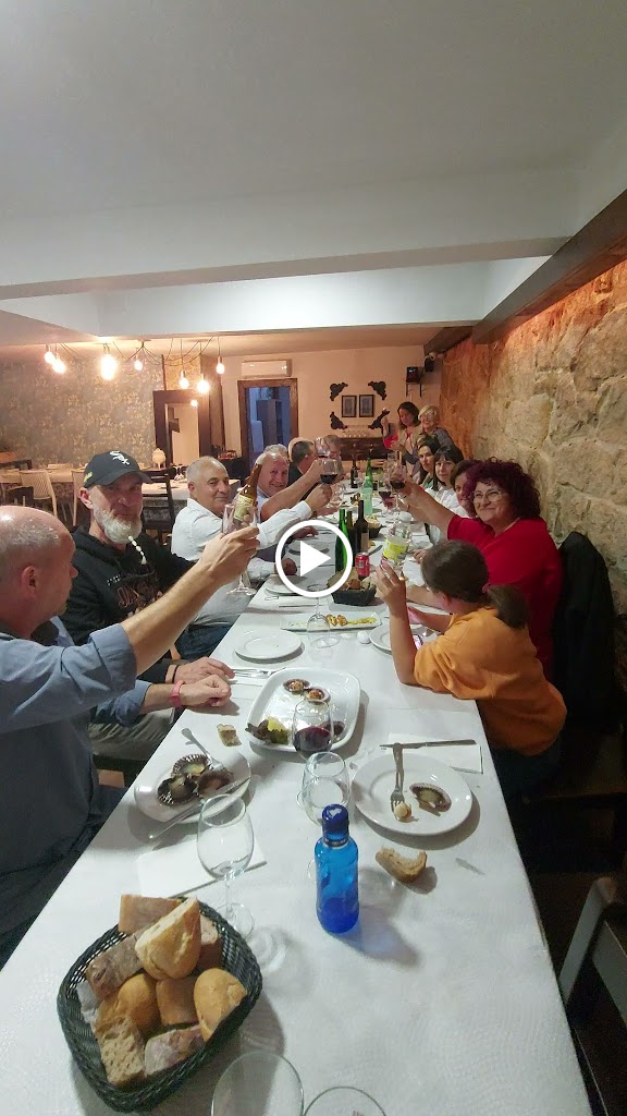 Restaurante Ay Carmela! — Videos