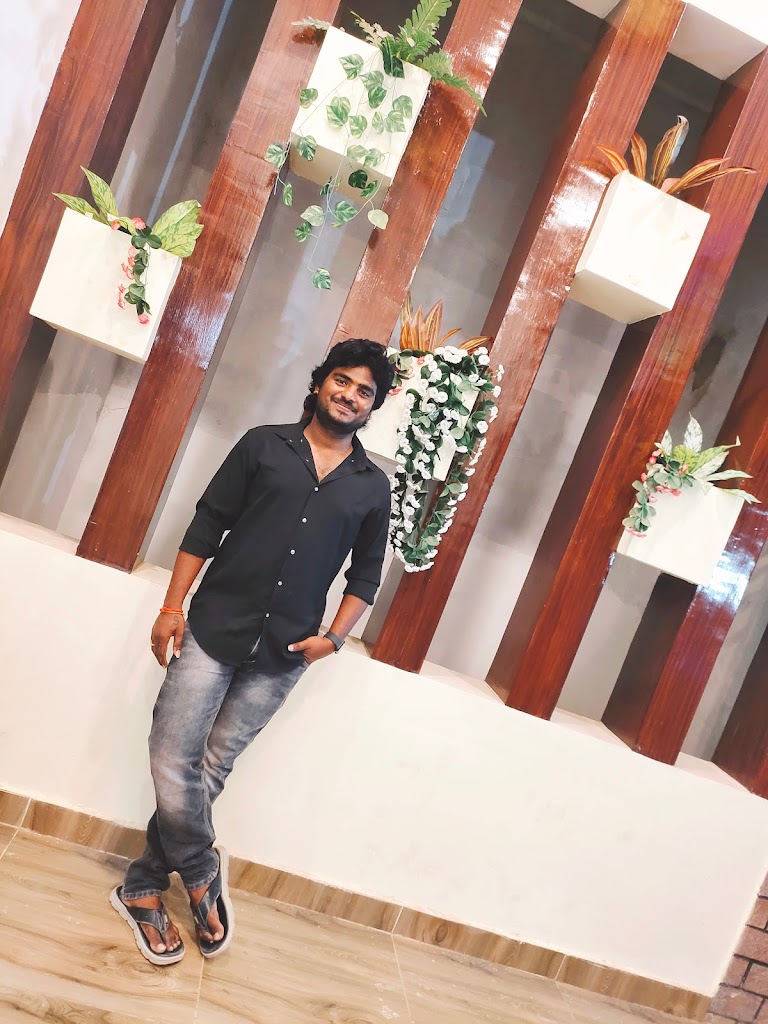 Santhosh Hair Styles