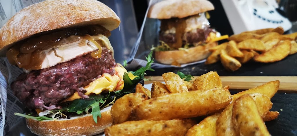 Restaurante Burning Rock&Food — Comida y bebida