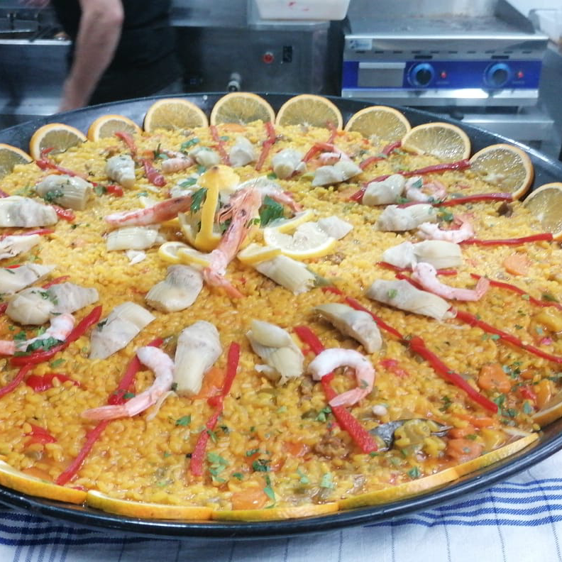 CAFE BAR COPAS LUMA — Comida y bebida