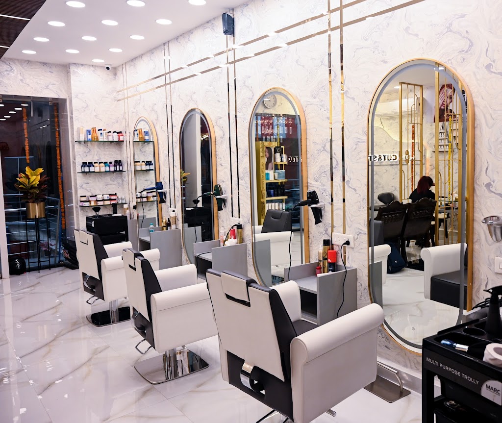 Cut Style Salon Vizag Andhra Pradesh