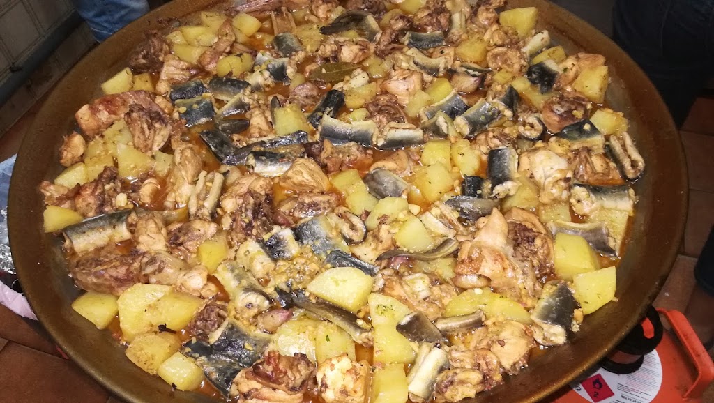 Bar Ferro — Comida y bebida