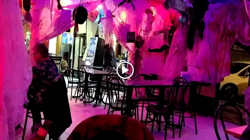 Bar Cafeteria Marbella — Ambiente