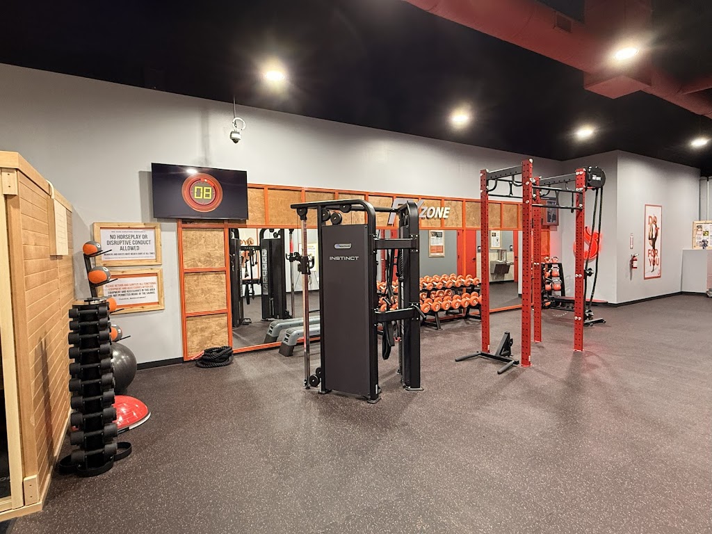  HOTWORX - Virginia Beach, VA - Red Mill