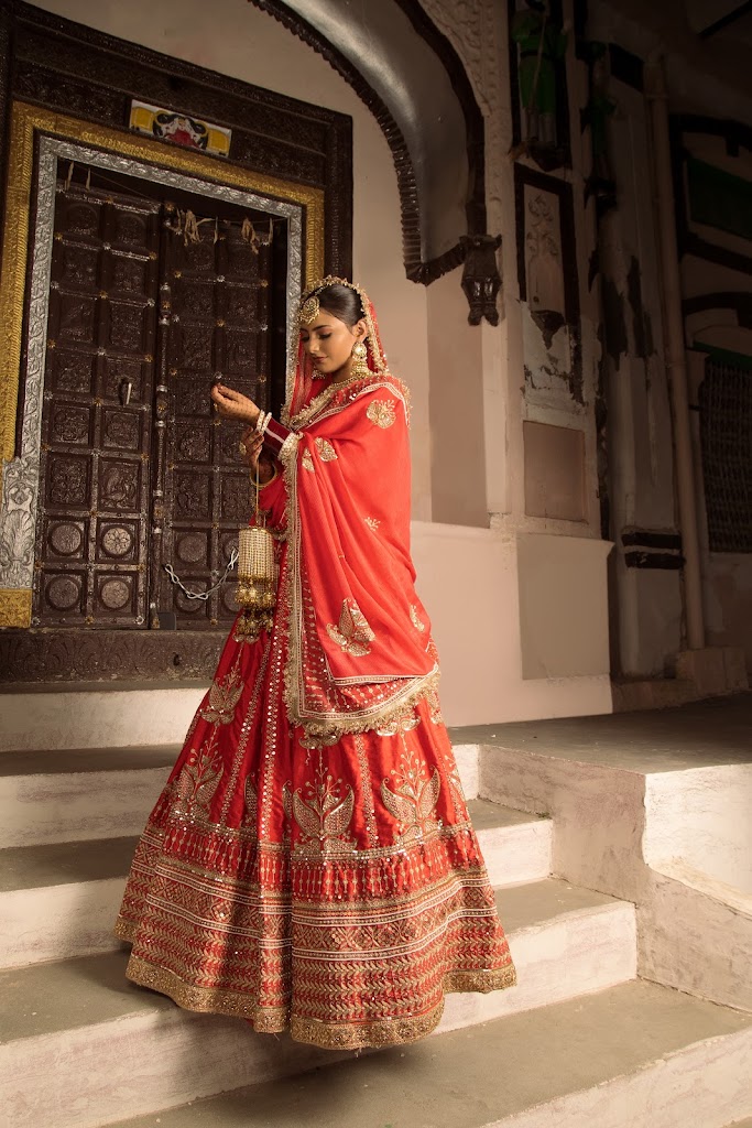 Surbhi Makeup Studio And Academy