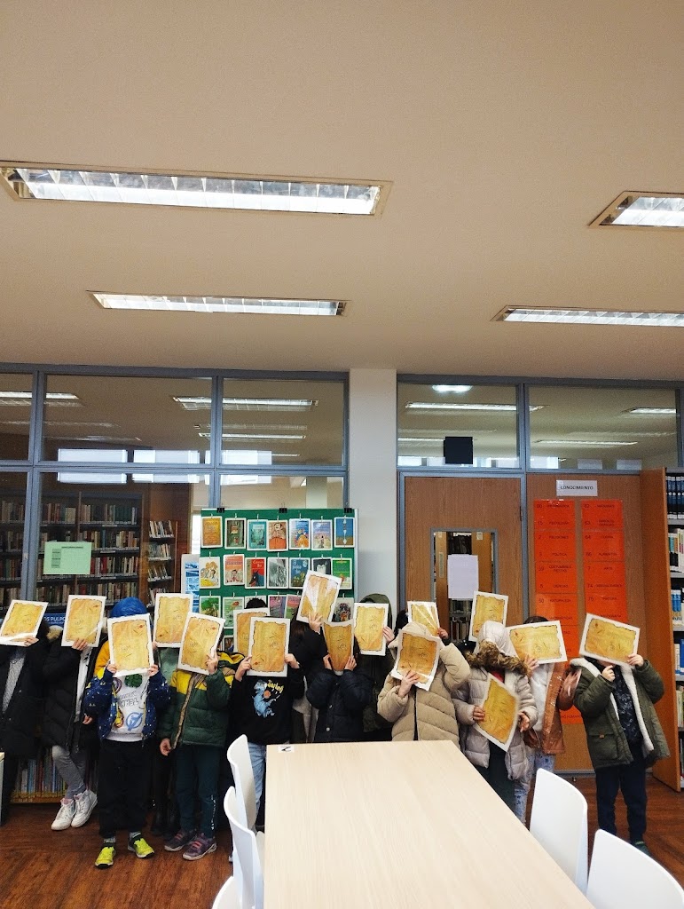 Biblioteca Publica Municipal Poligono de Pumarin