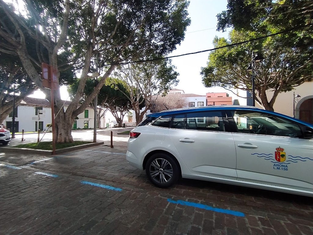 Parada de Taxis. Pueblo de Arona.