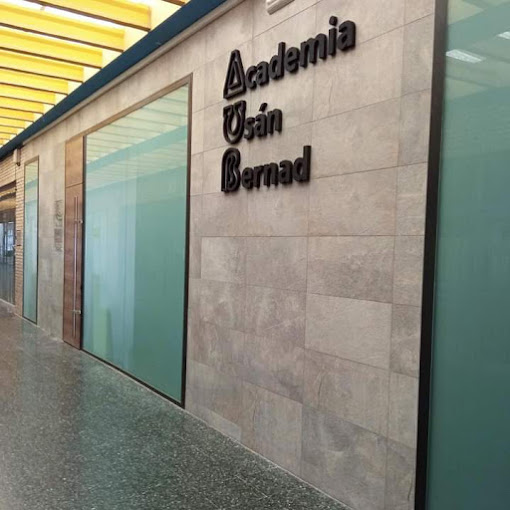 Academia Usan Bernad
